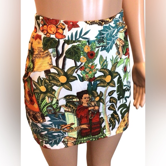 The Copper Closet Women’s Mini Skirt Size Large Multicolor Tropical Frida Kahlo - Picture 3 of 7